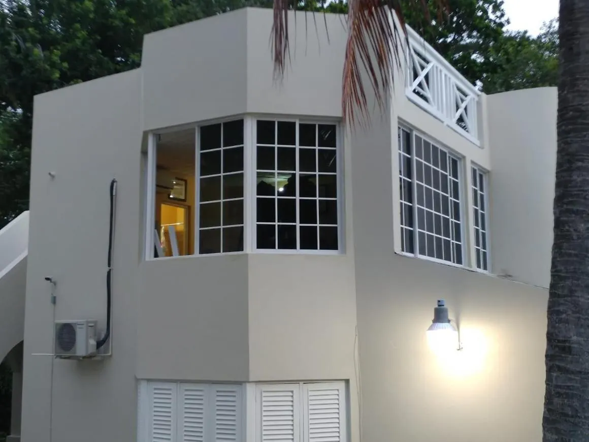Chill On The Hill Apartment Ocho Rios